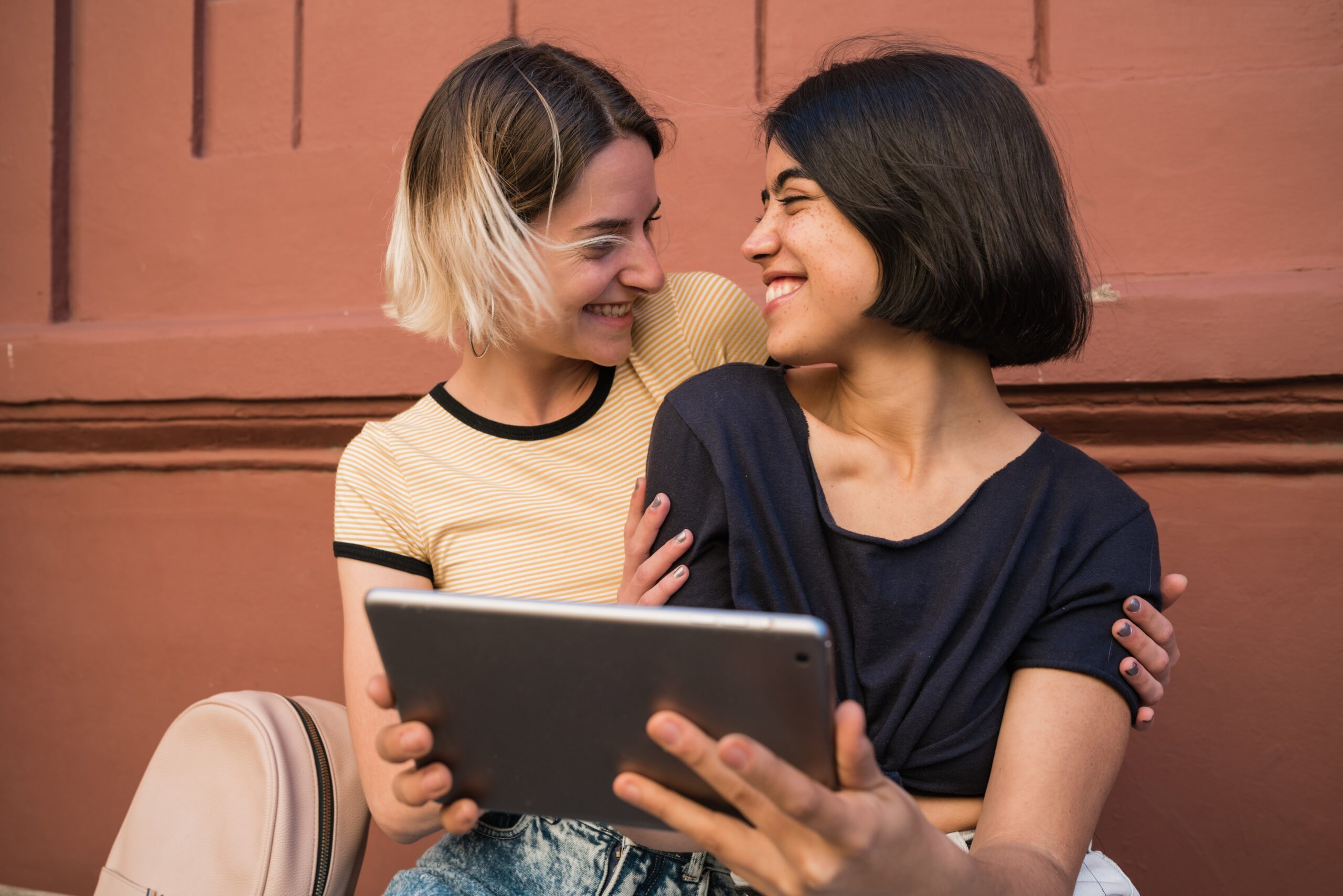 lesbian first date ideas